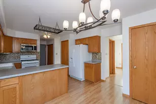 3212 Redbird Ln, Racine, WI 53402 - Photo 17