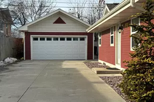 2524 Loraine Ave, Racine, WI 53404 - Photo 3