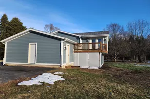 N9523 Sunset Dr, Troy, WI 53120 - Photo 5