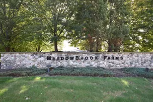 N17W26475 Meadowgrass Circle, Pewaukee, WI 53072 - Photo 39