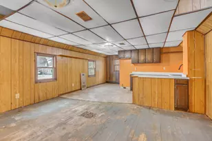 13113 Pioneer Rd, Meeme, WI 53063 - Photo 21