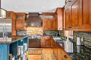 802 E Silver Spring Dr, Whitefish Bay, WI 53217 - Photo 27