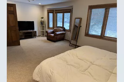 W327S8037  Memory Ln, Mukwonago, WI 53149 - Photo 11