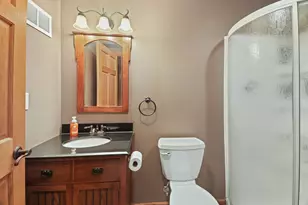 2606 Park Forest Dr, West Bend, WI 53090 - Photo 29