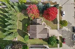 2606 Park Forest Dr, West Bend, WI 53090 - Photo 33