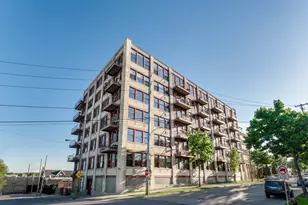 215 W Maple St, Milwaukee, WI 53204 - Photo 39