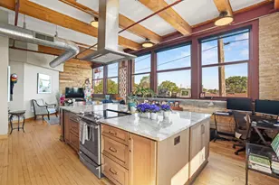 215 W Maple St, Milwaukee, WI 53204 - Photo 5