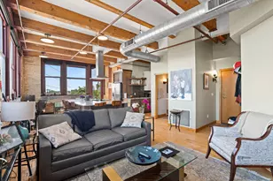 215 W Maple St, Milwaukee, WI 53204 - Photo 9