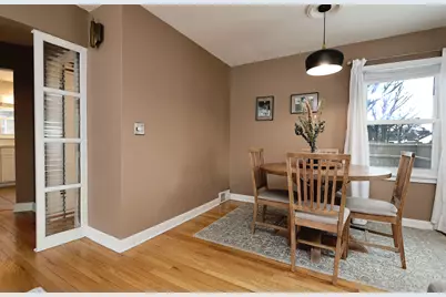 5000 N Shoreland Ave, Whitefish Bay, WI 53217 - Photo 5