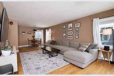 5000 N Shoreland Ave, Whitefish Bay, WI 53217 - Photo 3