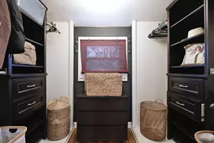 5000 N Shoreland Ave, Whitefish Bay, WI 53217 - Photo 13