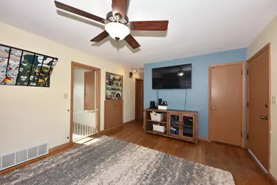 6509 W Warnimont Ave, Milwaukee, WI 53220 - Photo 3