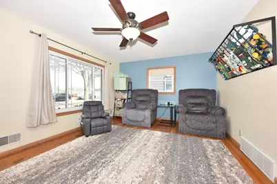 6509 W Warnimont Ave, Milwaukee, WI 53220 - Photo 5