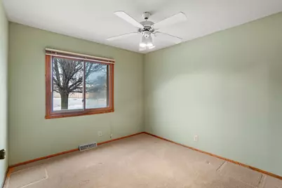 6840  Carlin Ct, Racine, WI 53406 - Photo 17