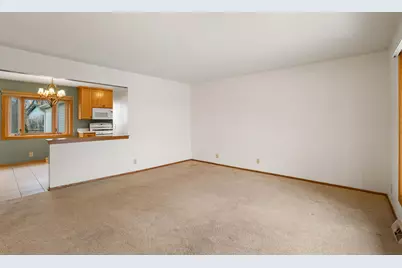 6840  Carlin Ct, Racine, WI 53406 - Photo 13