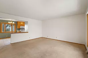 6840 Carlin Ct, Racine, WI 53406 - Photo 13