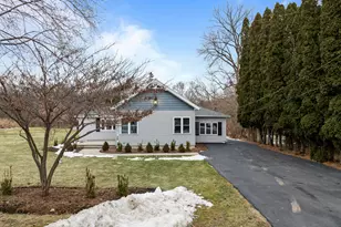 132 Fontana Ave, Fontana, WI 53125 - Photo 65