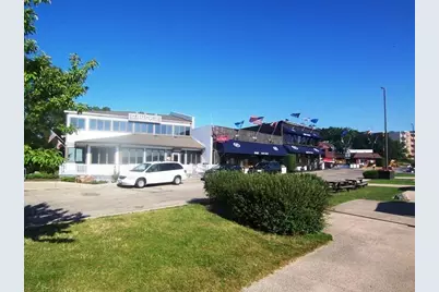 132  Fontana Ave, Fontana, WI 53125 - Photo 63