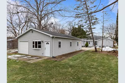 132  Fontana Ave, Fontana, WI 53125 - Photo 69