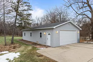 132 Fontana Ave, Fontana, WI 53125 - Photo 67