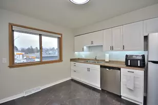 5727 W Wisconsin Ave, Wauwatosa, WI 53213 - Photo 3