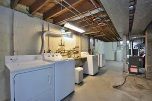 5727 W Wisconsin Ave, Wauwatosa, WI 53213 - Photo 27