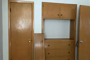 5727 W Wisconsin Ave, Wauwatosa, WI 53213 - Photo 25