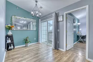 9239 S 54th St, Franklin, WI 53132 - Photo 7