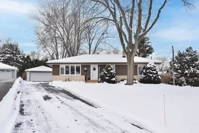 N85W18290  Tyler Ct, Menomonee Falls, WI 53051 - Photo 29