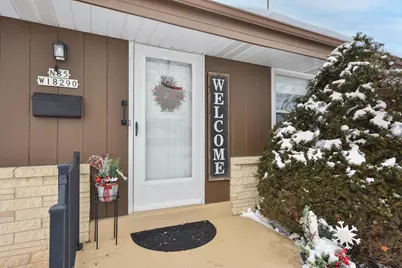 N85W18290  Tyler Ct, Menomonee Falls, WI 53051 - Photo 25