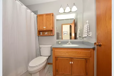 N85W18290  Tyler Ct, Menomonee Falls, WI 53051 - Photo 17