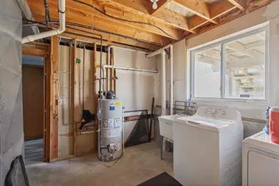 6401 N 106th St, Milwaukee, WI 53224 - Photo 15