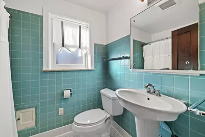 4221 N Farwell Ave, Shorewood, WI 53211 - Photo 23