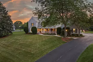 11019 N Wyngate Trace, Mequon, WI 53092 - Photo 51