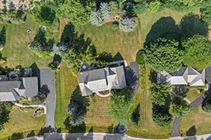 11019 N Wyngate Trace, Mequon, WI 53092 - Photo 41