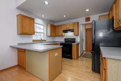 1910  Crossbow Ct, Waukesha, WI 53186 - Photo 13