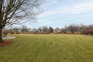 1910 Crossbow Ct, Waukesha, WI 53186 - Photo 39