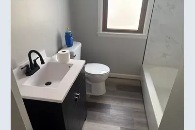 4113 S Austin St, Milwaukee, WI 53207 - Photo 9