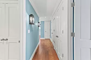 929 N Astor St, Milwaukee, WI 53202 - Photo 47