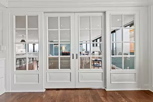 929 N Astor St, Milwaukee, WI 53202 - Photo 27