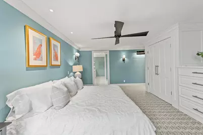 929 N Astor St #2706/2708, Milwaukee, WI 53202 - Photo 31