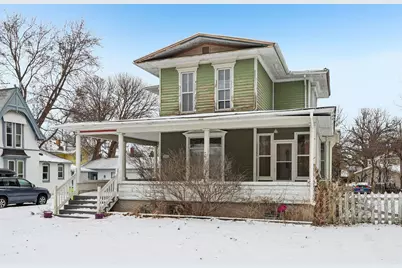 711 E Walworth Ave, Delavan, WI 53115 - Photo 3