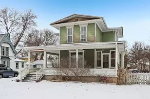 711 E Walworth Ave, Delavan, WI 53115 - Photo 3