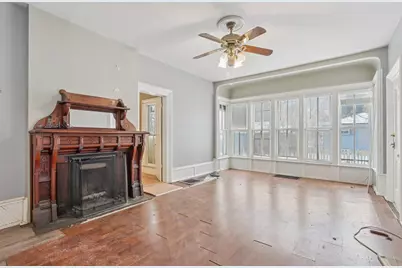 711 E Walworth Ave, Delavan, WI 53115 - Photo 7