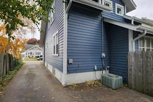 1614 74th St, Kenosha, WI 53143 - Photo 5