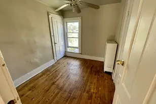 1331 N 22nd St, Milwaukee, WI 53205 - Photo 15