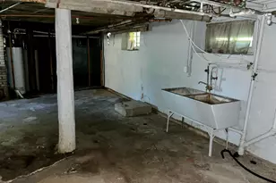 1331 N 22nd St, Milwaukee, WI 53205 - Photo 21