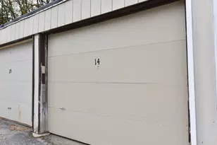 6081 W Calumet Rd, Milwaukee, WI 53223 - Photo 27