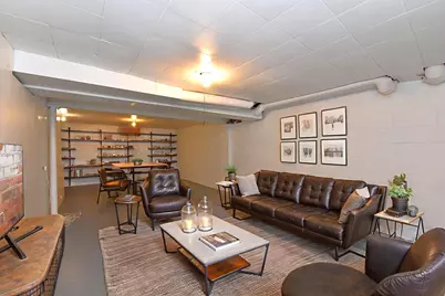 6081 W Calumet Rd, Milwaukee, WI 53223 - Photo 7