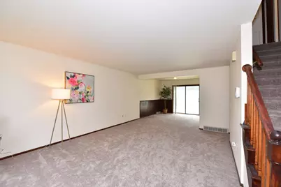 6081 W Calumet Rd, Milwaukee, WI 53223 - Photo 5